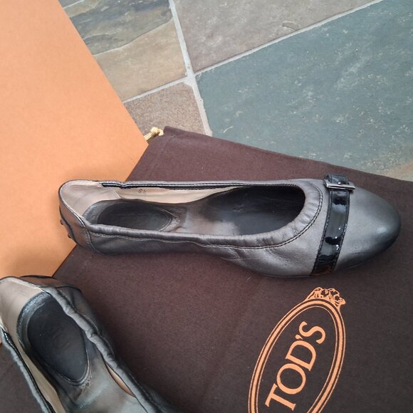 Tod's Leather Ballerina Flats - Picture 2 of 10